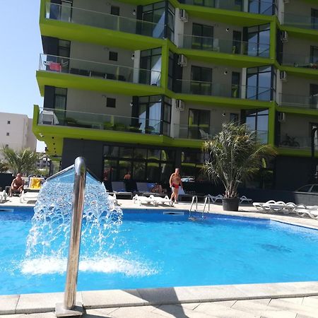 Ferienwohnung Alfie Mamaia Nord Năvodari Exterior foto