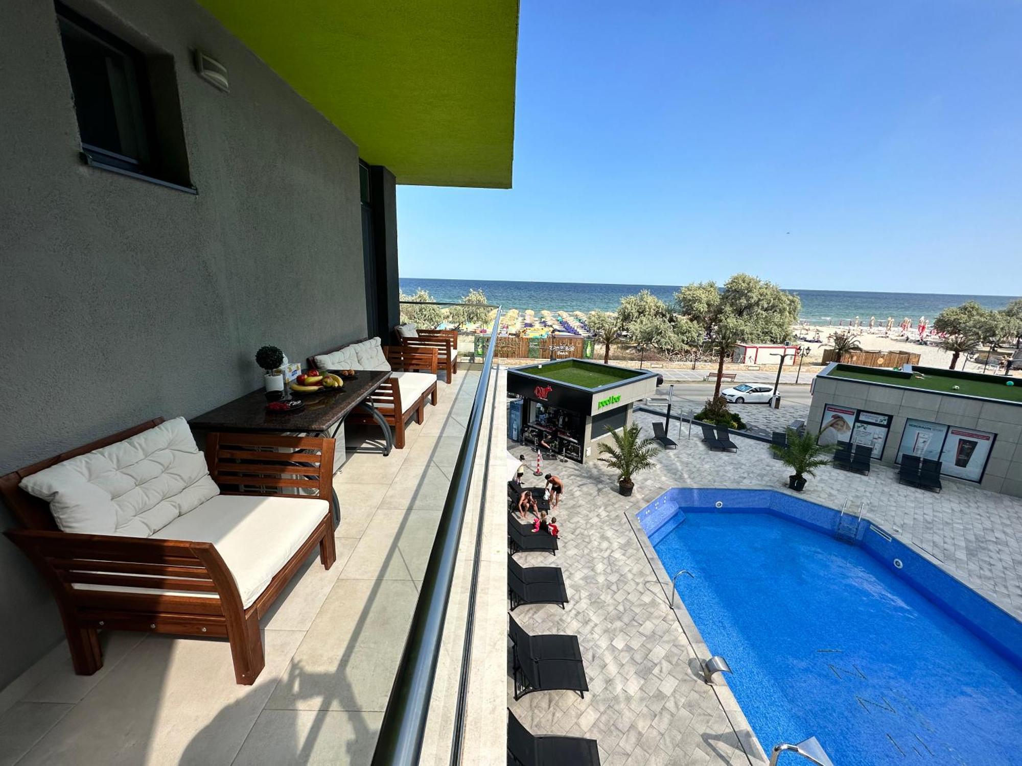 Ferienwohnung Alfie Mamaia Nord Năvodari Exterior foto