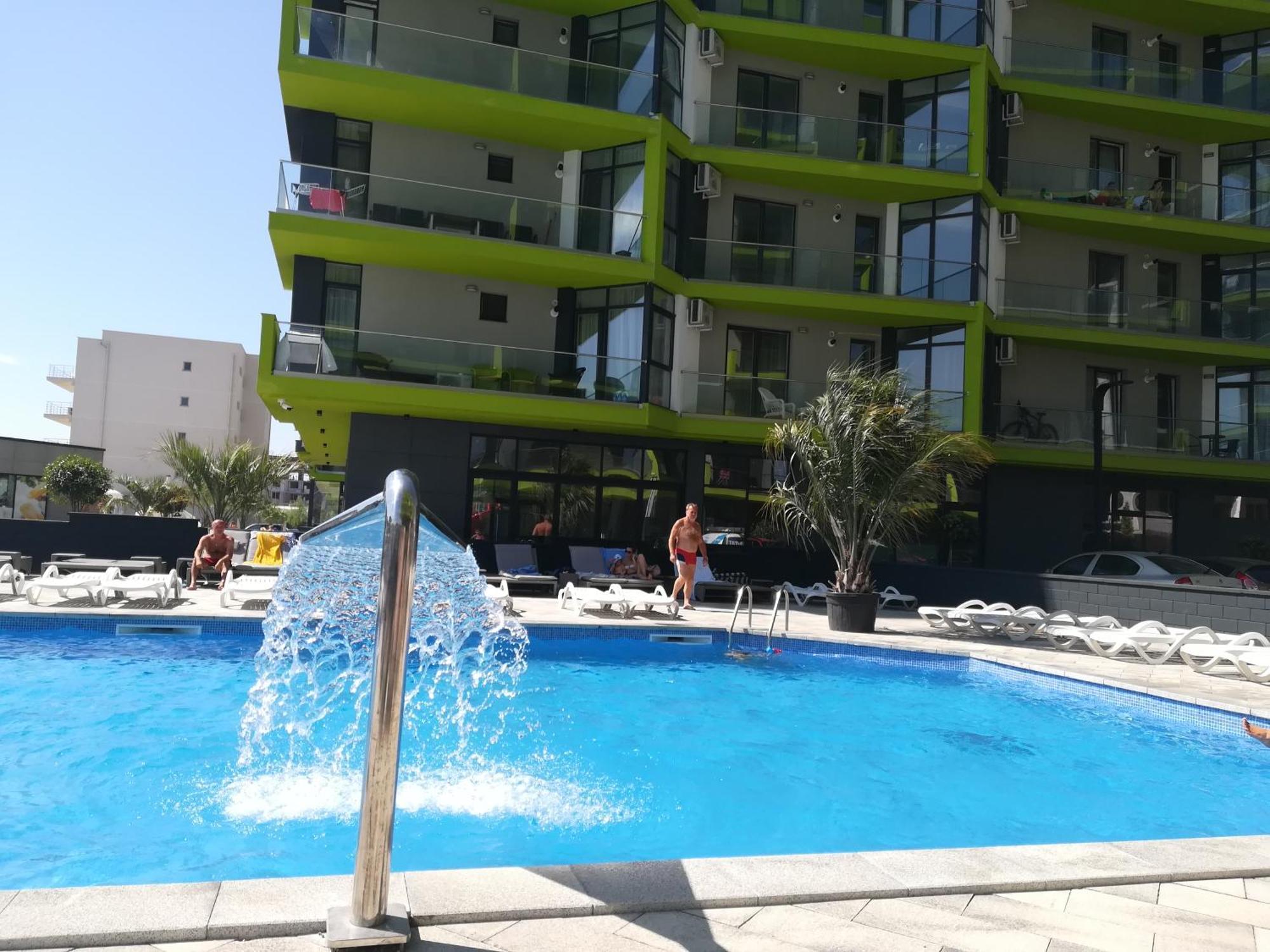 Ferienwohnung Alfie Mamaia Nord Năvodari Exterior foto