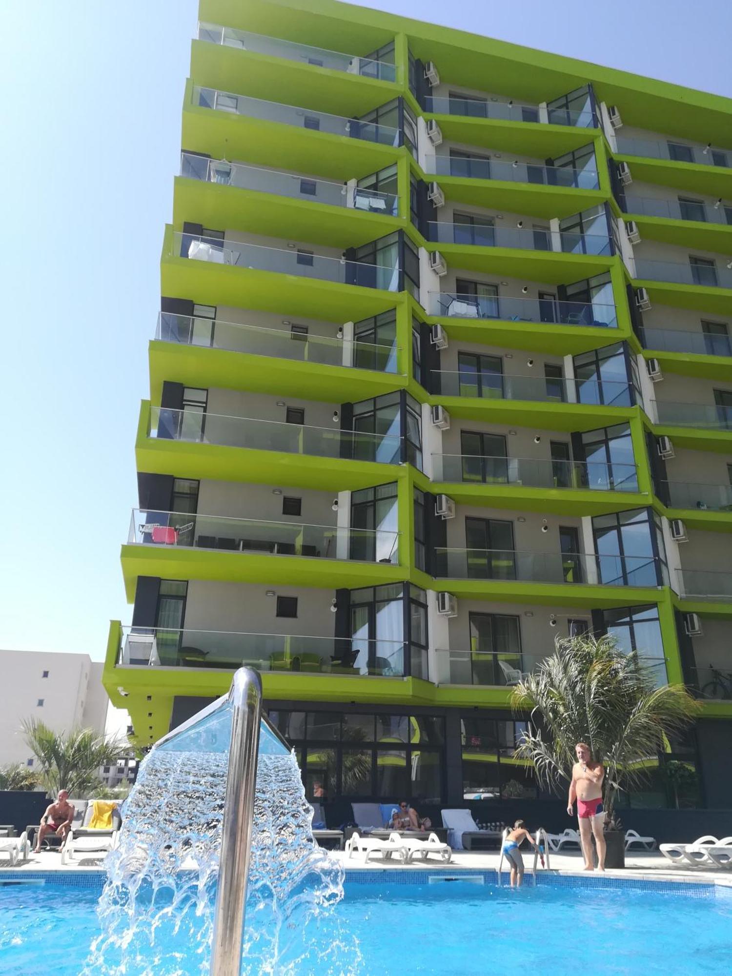 Ferienwohnung Alfie Mamaia Nord Năvodari Exterior foto